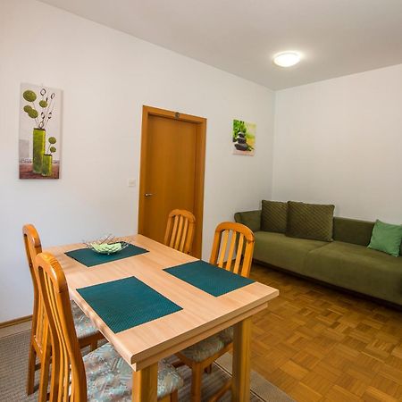 Apartments Rombon Klavdij With Free Onsite Parking Bovec Exterior foto